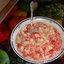 Постный салат с фасолью помидорами сухариками