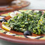 Жареный шпинат с орехами