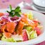 Салат с красной рыбой и цитрусовыми