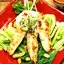 Куриный салат с кедровыми орехами и черносливом