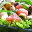 Фруктовый салат с зеленым перцем и фундуком