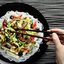 Салат с рисовой лапшой