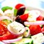 Греческий салат с помидорами