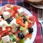 Греческий салат с салакисом