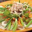 Сычуаньский куриный салат с яичной лапшой