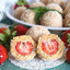 Десертные шарики с клубникой