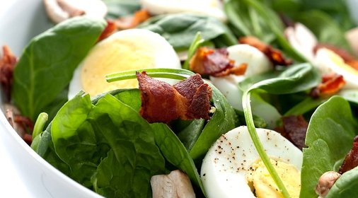 Калифорнийский салат со шпинатом