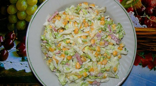 Салат из китайской капусты