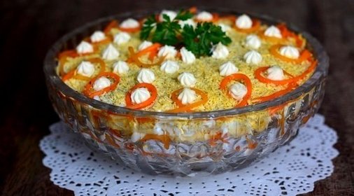 Салат слоями с курицей