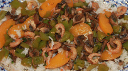 Креветки с рисом в пикантном маринаде