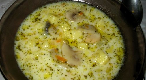 Грибной молочный суп