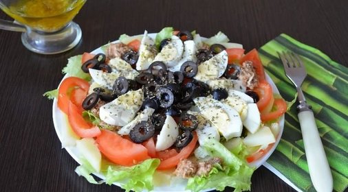 Классический салат Нисуаз с тунцом