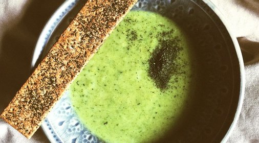 Крем-суп из брокколи и стручковой фасоли