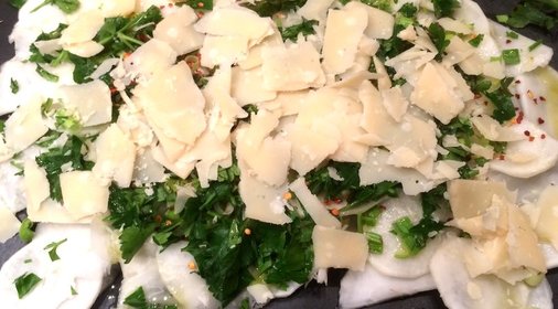 Карпаччо из белой репы