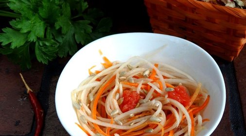 Салат с дайконом и грейпфрутом