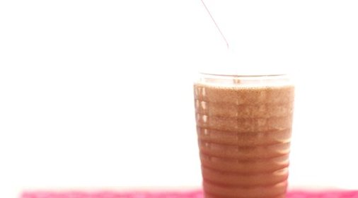 Фруктовый шейк с кокосовыми сливками