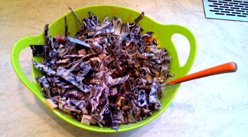 Сливочный салат с красной капустой