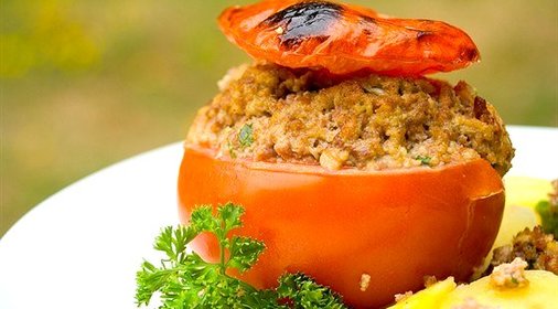 Фаршированные мясом помидоры