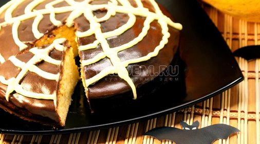 Салат из свеклы и жареных баклажанов