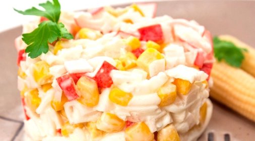 Салат с кукурузой