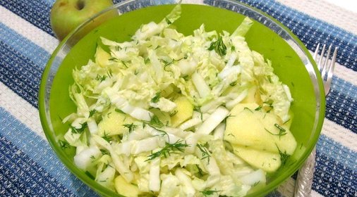 Салат из пекинской капусты и яблока
