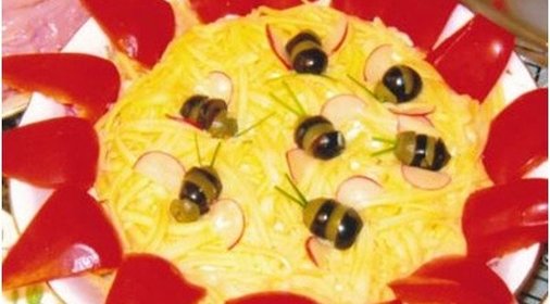 Салат «Веселые пчелки»