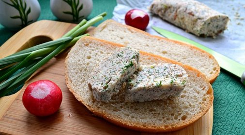 Масло с икрой копченой сельди