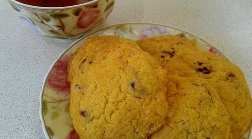 Песочное печенье на маргарине с изюмом