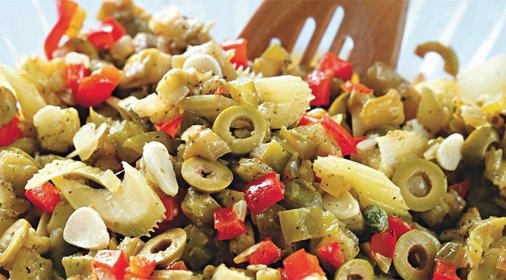 Капоната с оливками