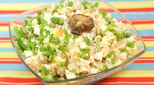 Салат «Зимний с шампиньонами»