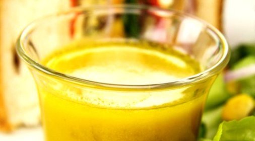 Медово-горчичная заправка для салата