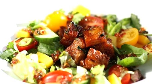 Салат из мяса свинины